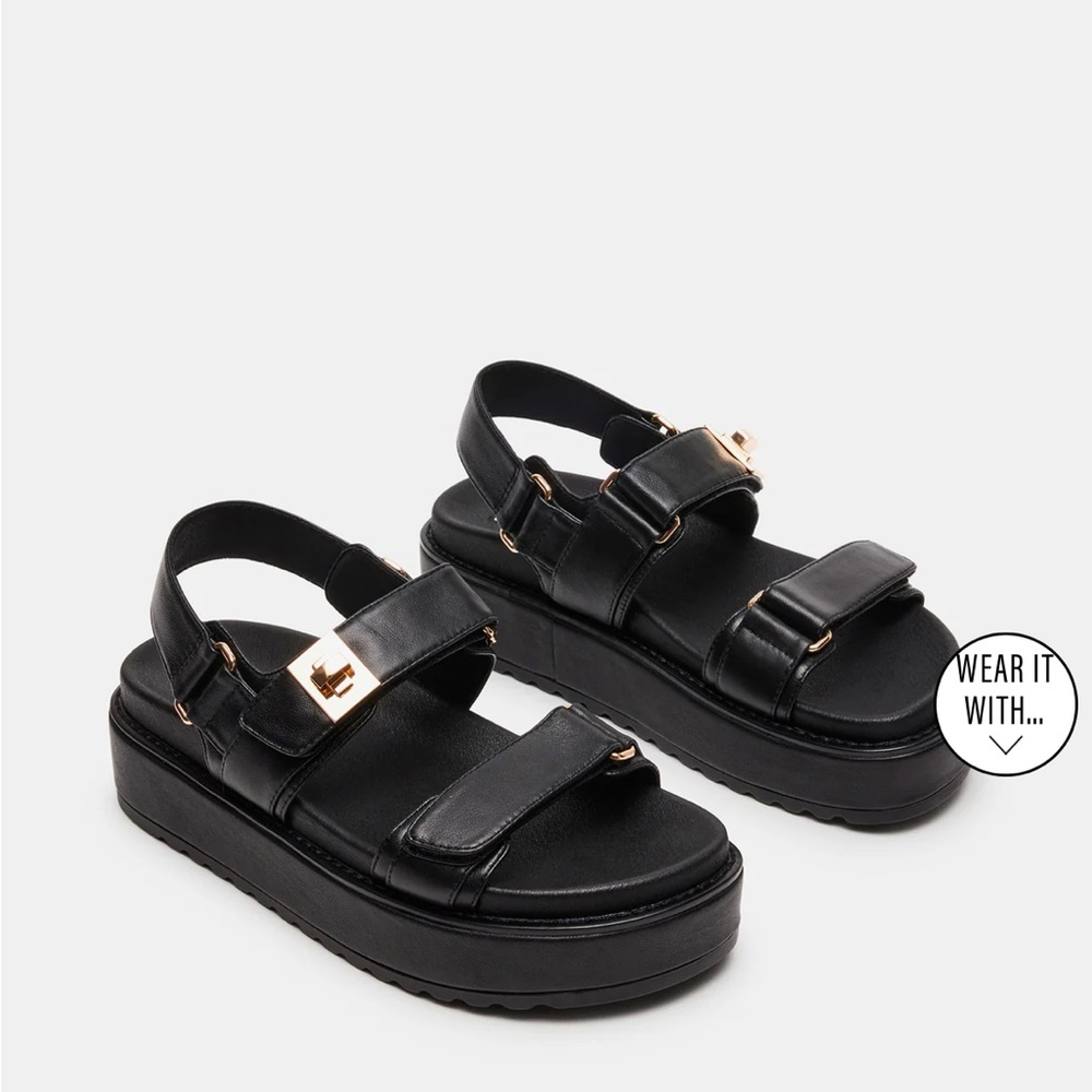 Steve Madden Bigmona Sandals Size 12